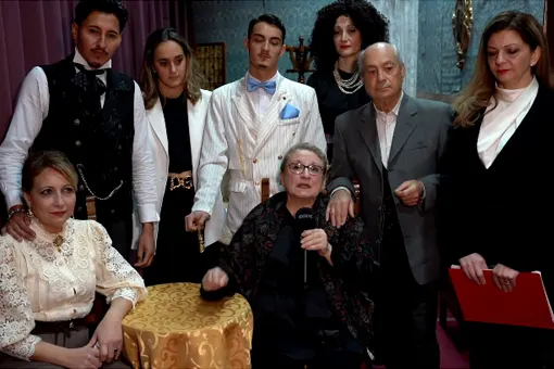 il-berretto-a-sonagli-copertina-video Il Berretto a sonagli